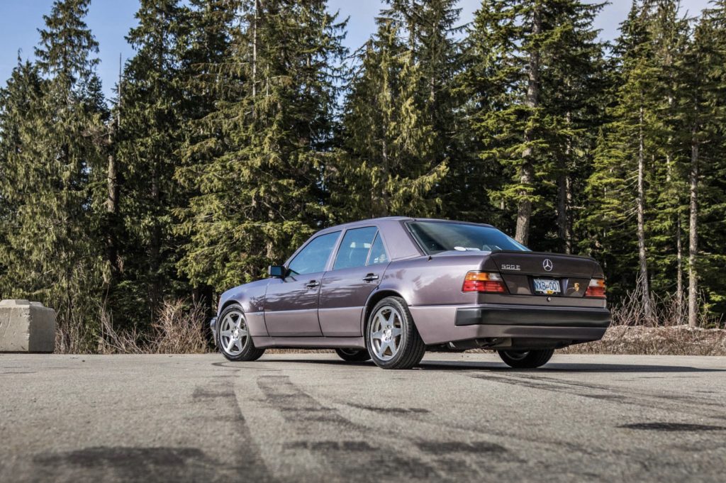 Mercedes-Benz 500E